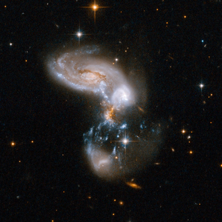 Illustration for article titled NASA Pics Celebrate Hubble's 18th Birthday, Space Telescope Still Can't Drink Beer